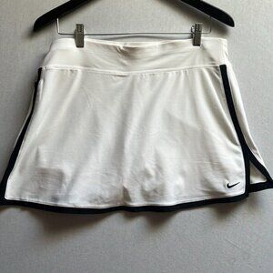 Nike Dri fit white tennis badminton skort Sz L